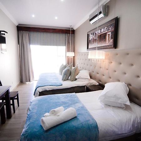 Abella Bed And Breakfast Vryburg 외부 사진
