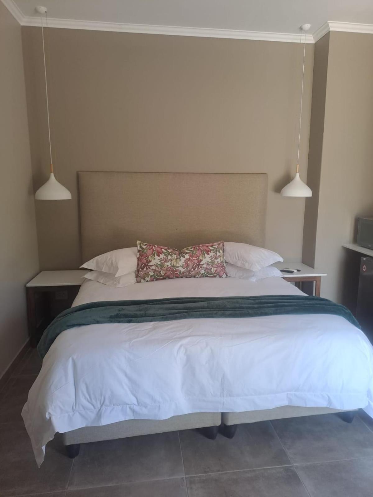Abella Bed And Breakfast Vryburg 외부 사진