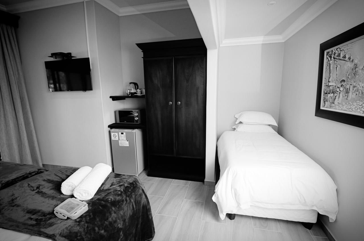 Abella Bed And Breakfast Vryburg 외부 사진
